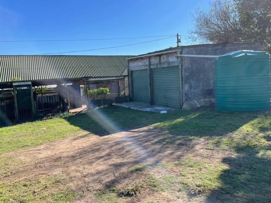 5 Bedroom Property for Sale in East Bank Eastern Cape